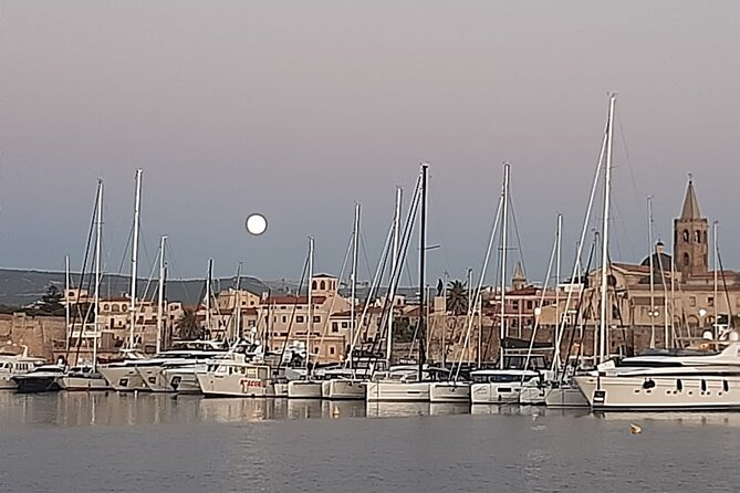 unique aperitif experience at sunset on a catamaran - Practical planning for a smooth evening