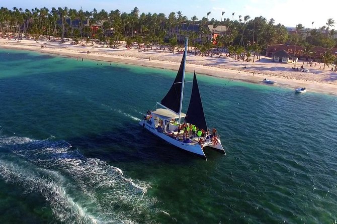 Up to 15 passengers Private Catamaran Sailing from Punta Cana - Barbecue lunch, open bar, and dancing on the catamaran