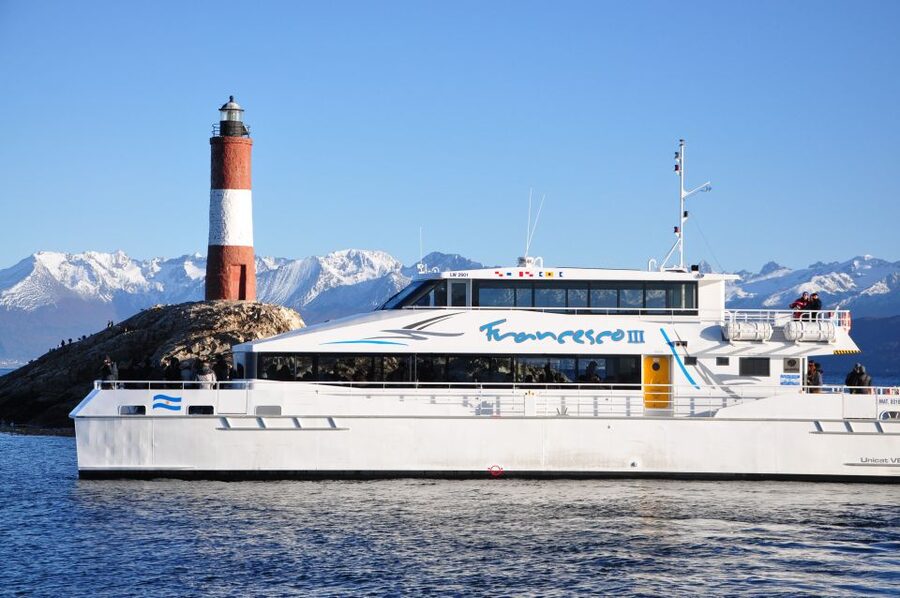 Ushuaia: Beagle Channel & Sea Wolves Island Catamaran Cruise - Returning to Ushuaia with mountain views