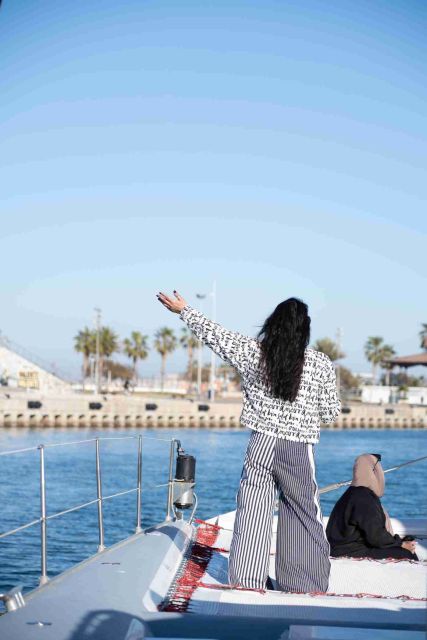 Valencia: Catamaran Party Boat with Lunch - The DJ can make or break the afternoon