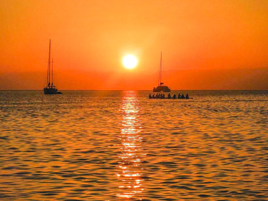 Valencia: Sailing Catamaran Cruise with Sunset Option and DJ - Who will enjoy this cruise most