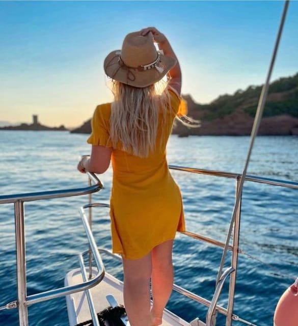 Valencia: Sunset or Daytime Catamaran Cruise with Drink - Open Water and the Feel of the Ride