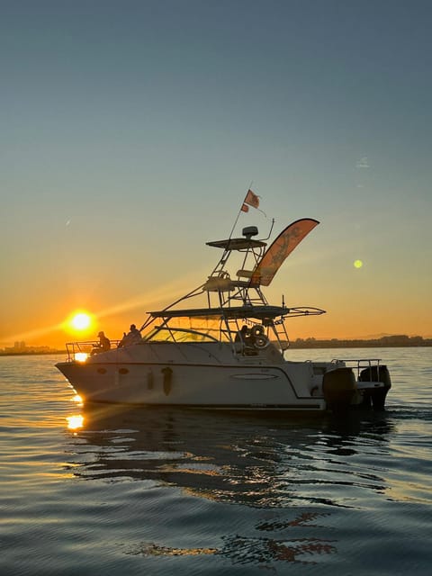 Valencia: VIP Sunset Cruise in Catamaran with drink - Key points to know before you book