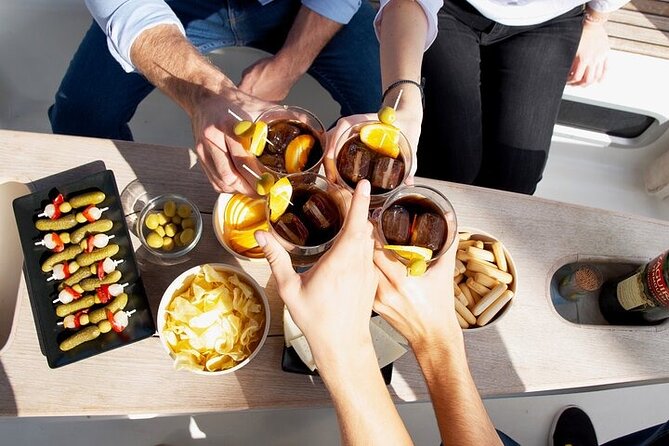 Vermouth in Catamaran A gastronomic experience in Barcelona - Key points to know before boarding
