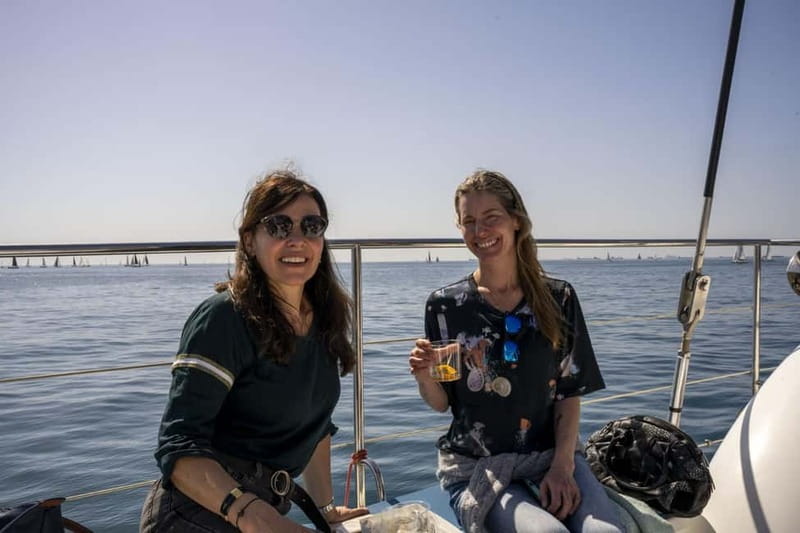 Vermouth on Catamaran: A Gastronomic Experience in Barcelona - DJ music and the mood at sea