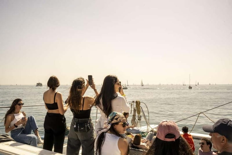 Vermouth on Catamaran: A Gastronomic Experience in Barcelona - What the 90-minute route feels like