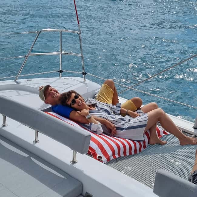 Villeneuve-Loubet: Catamaran Cruise Day Small Groups - Cruising toward Antibes and Place de la Garoupe
