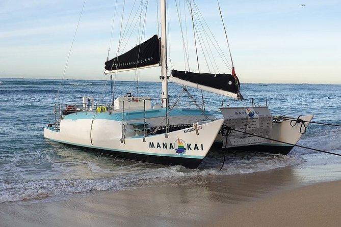 Waikiki Turtle Snorkel and Sail on Hawea Catamaran - Safety, flotation belts, and comfort in the water