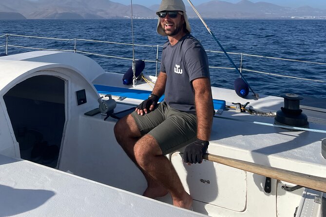 Whale & Dolphin Observation on Silent Catamaran with Hydrophone - Who will enjoy this trip most