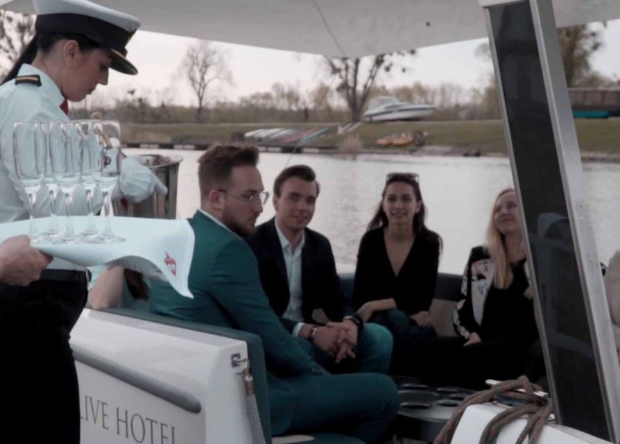 Wroclaw: City Walk and Cruise by Luxury Solar Catamaran - Across Sand Bridge toward Cathedral Island