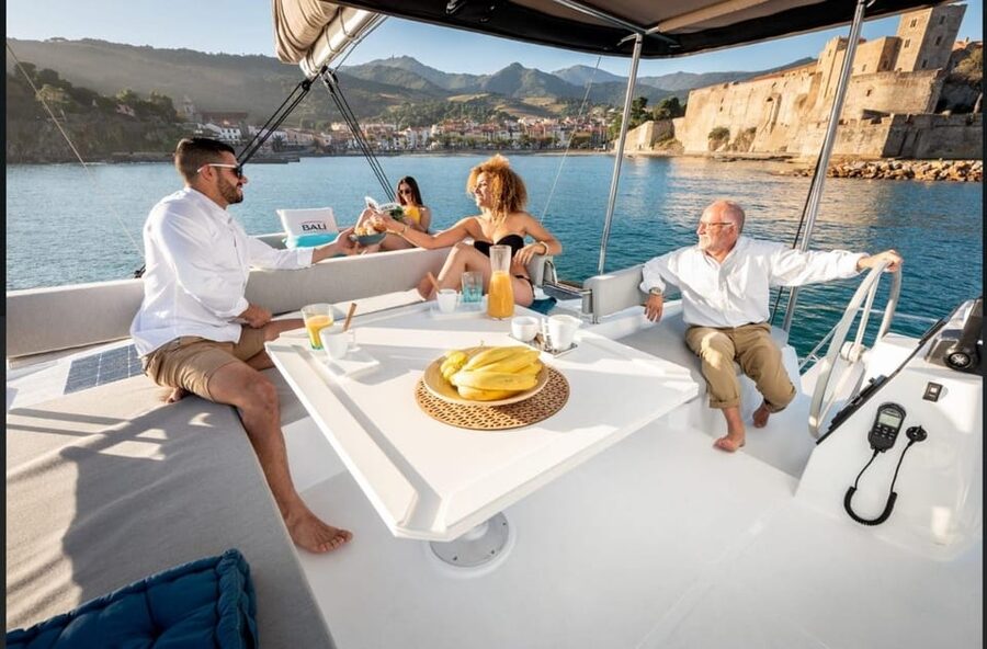 Yacht catamaran trip to the Lavezzi Islands - Who will enjoy this day most?